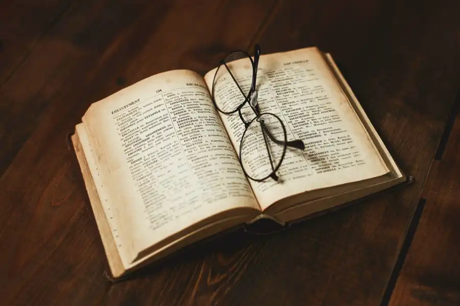 book and glasses.webp